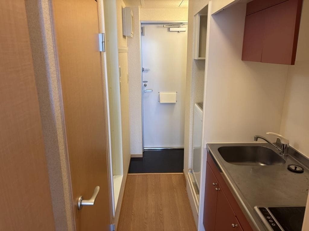 Room image 14