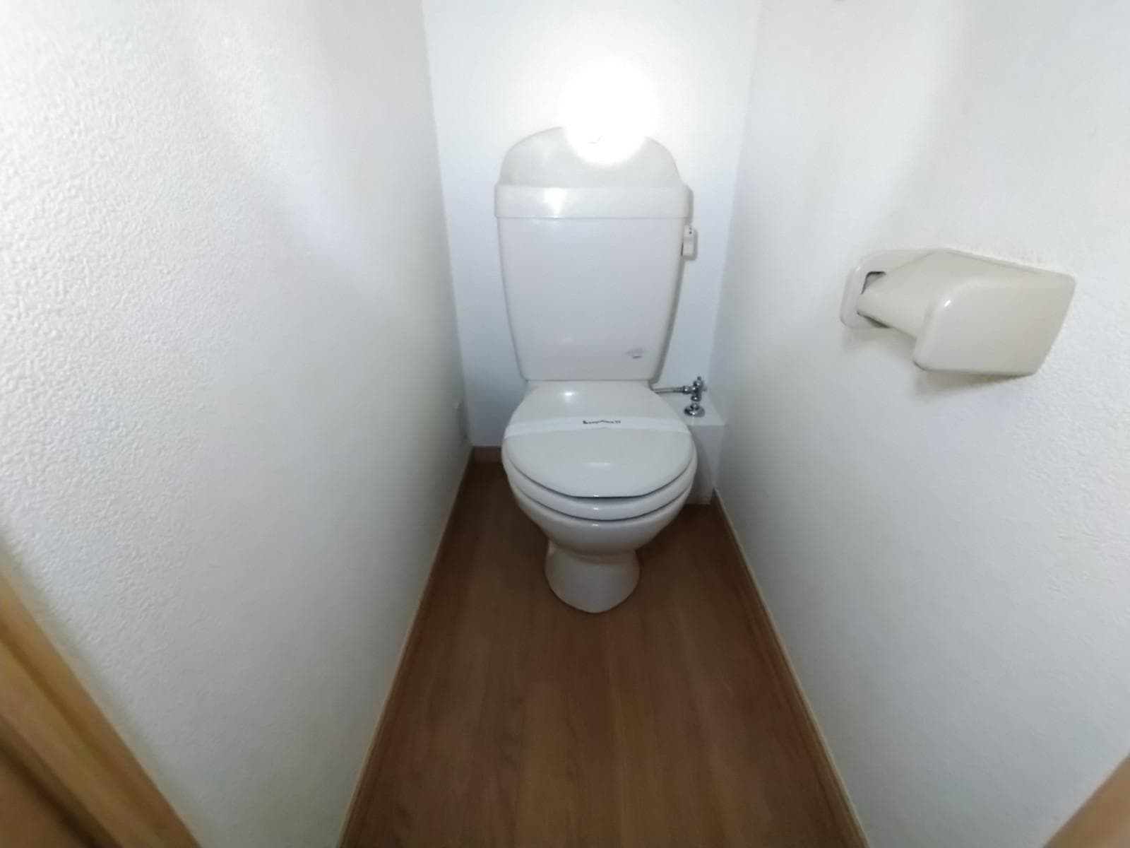 Room image 9
