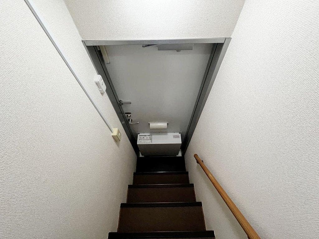 Room image 14