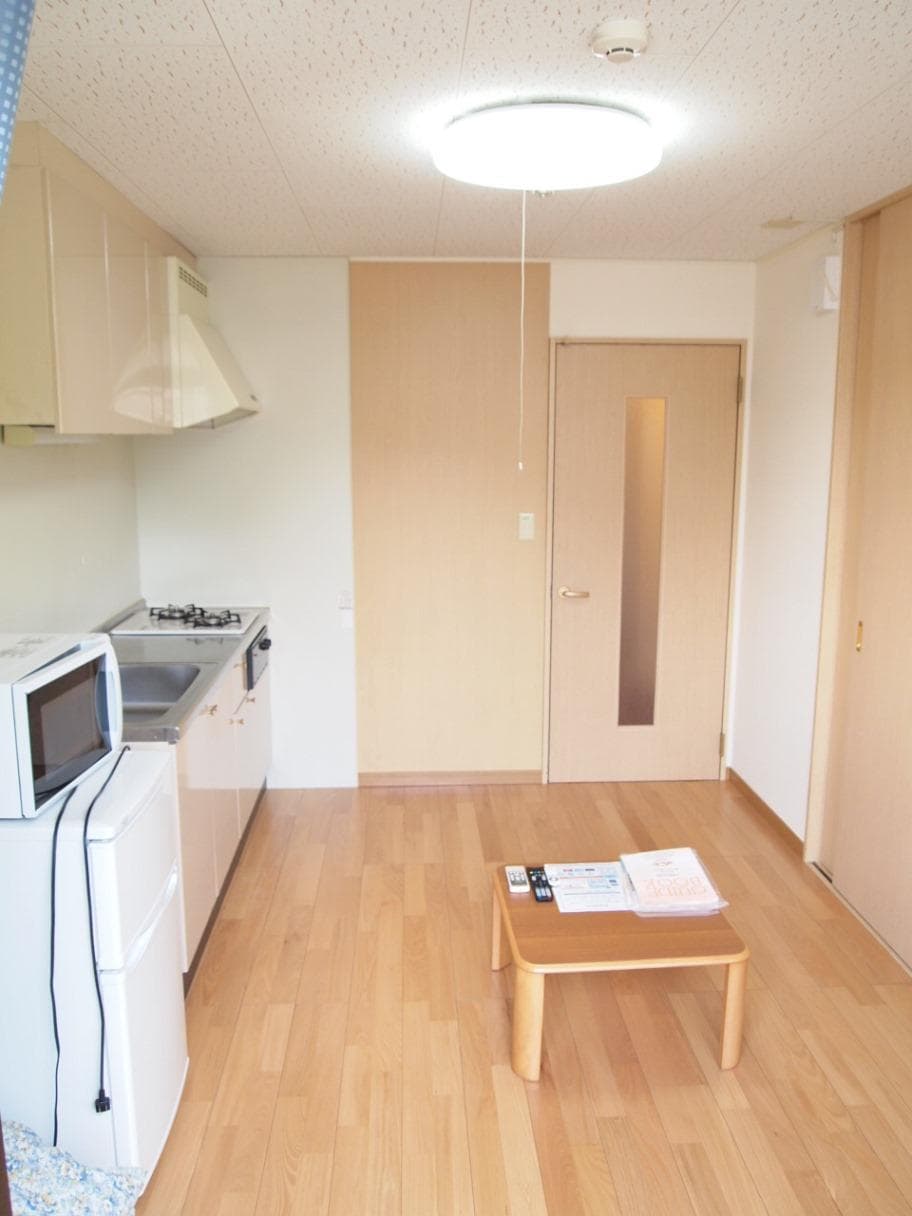 Preview interior of leopalace Nakadai