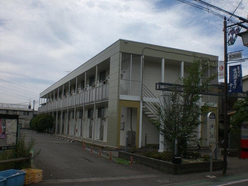 Main exterior of leopalace Dernier