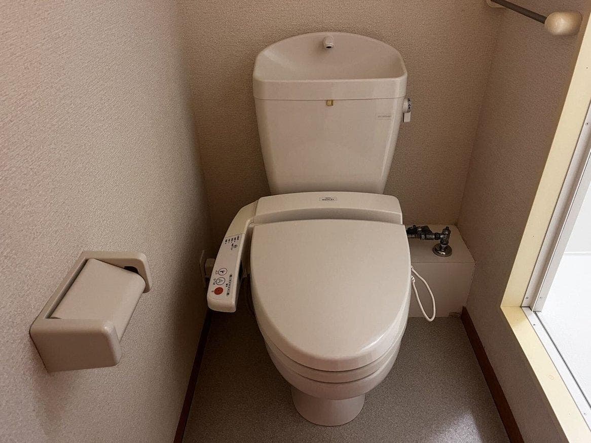 Room image 9