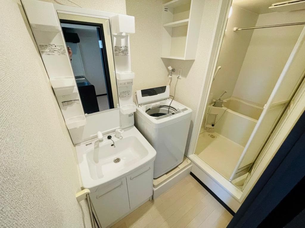 Room image 11