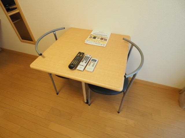 Room image 11