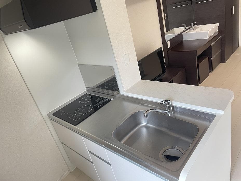 Room image 12