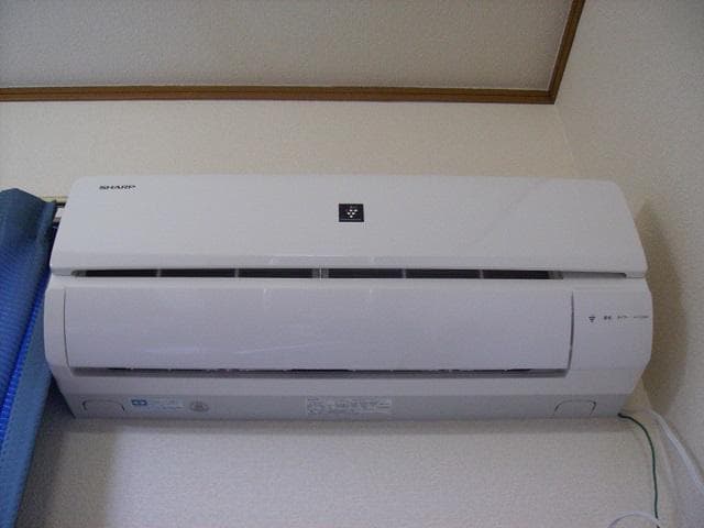 Room image 10
