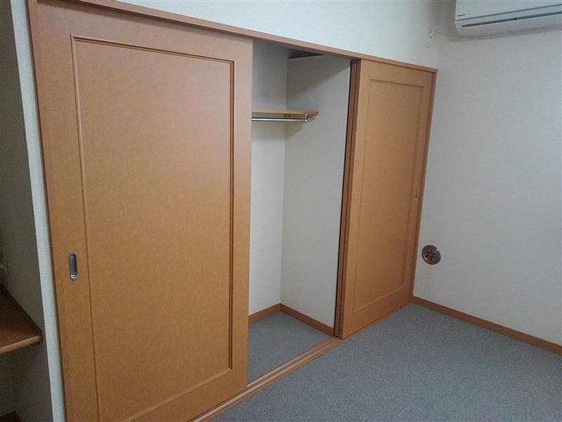 Room image 14