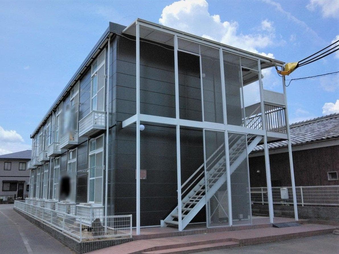 Main exterior of leopalace Fantasy