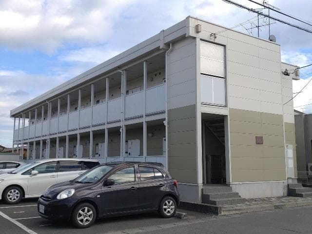 Main exterior of leopalace East Village