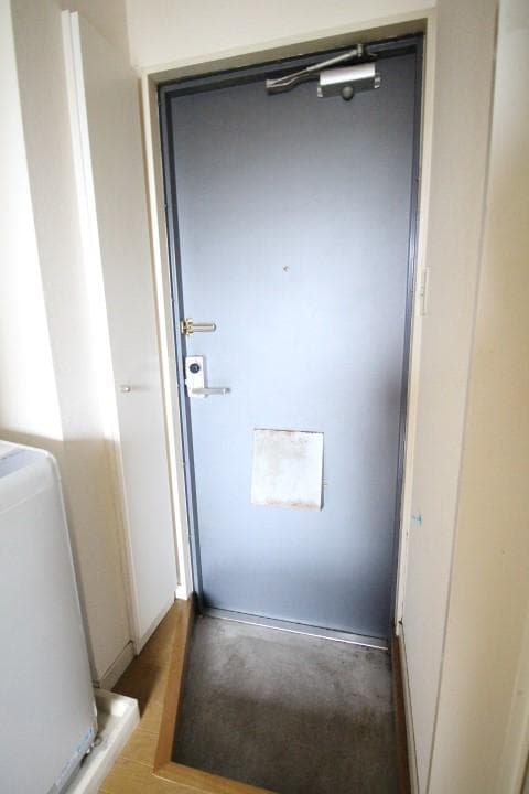 Room image 8