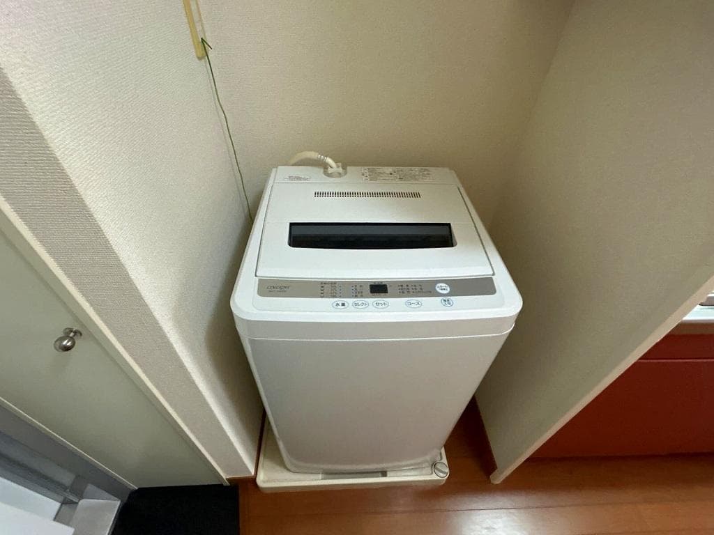Room image 11