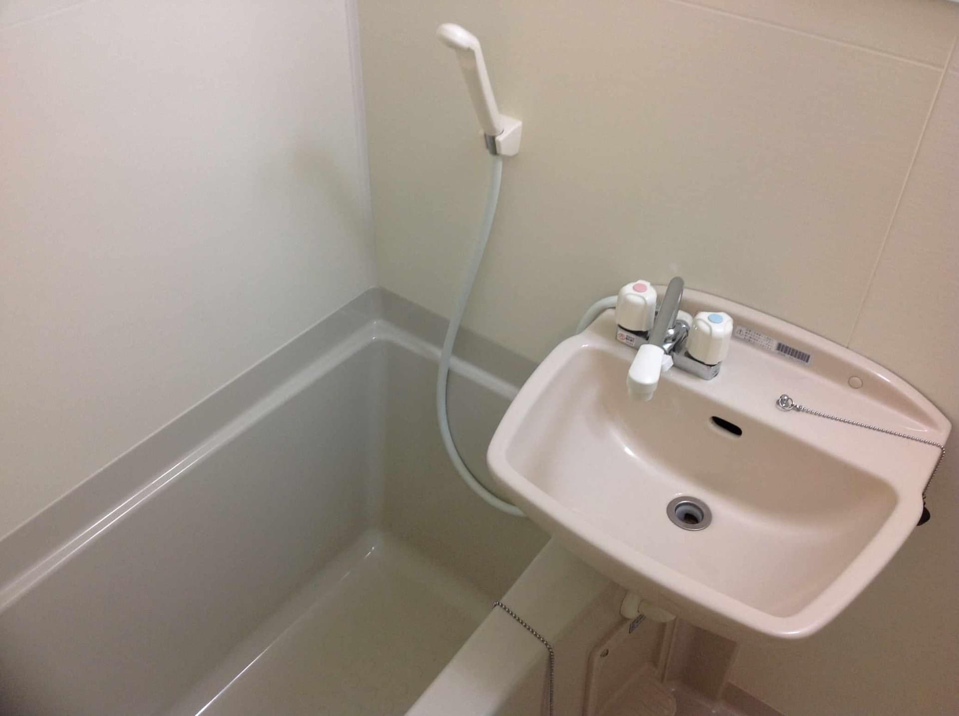 Room image 8