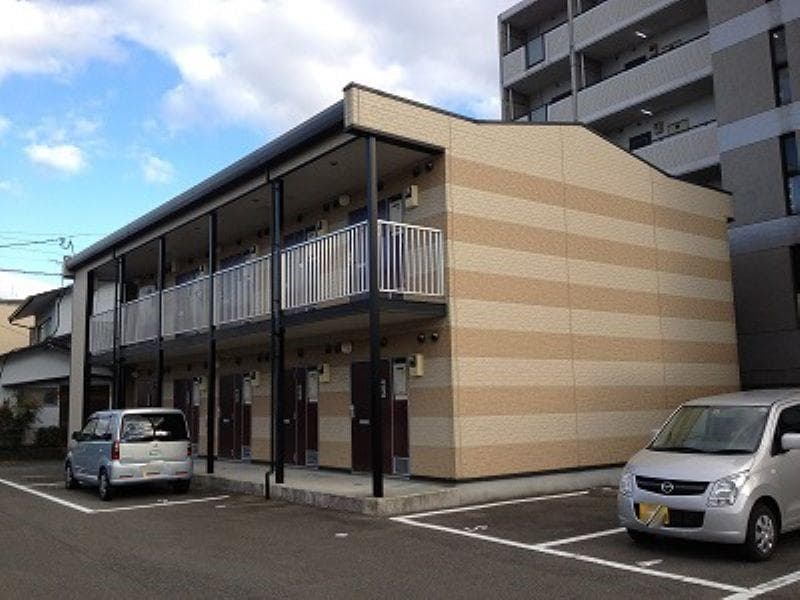 Main exterior of leopalace TI