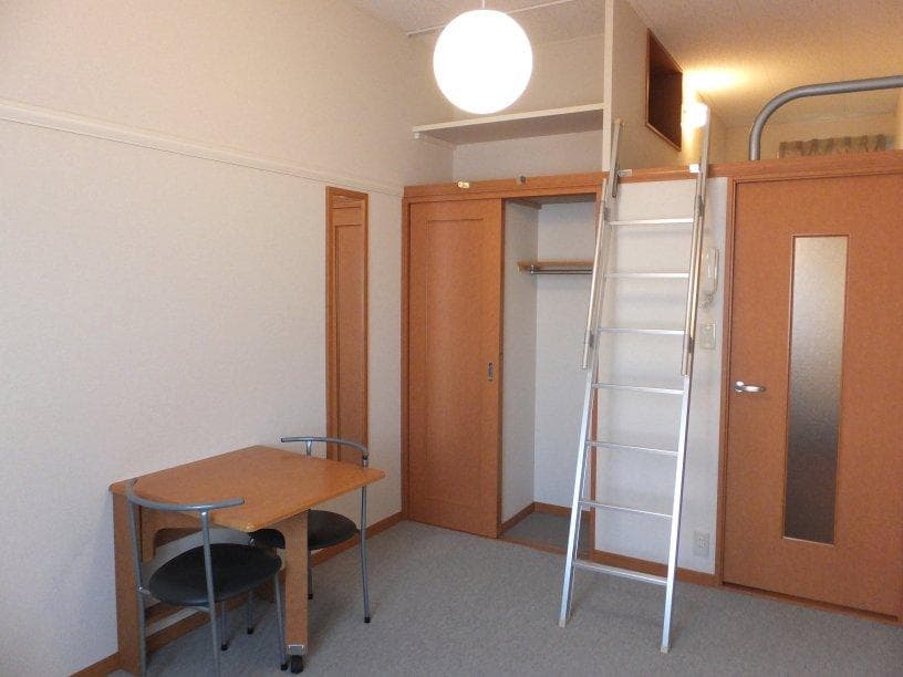 Preview interior of leopalace Caterina Shibayama