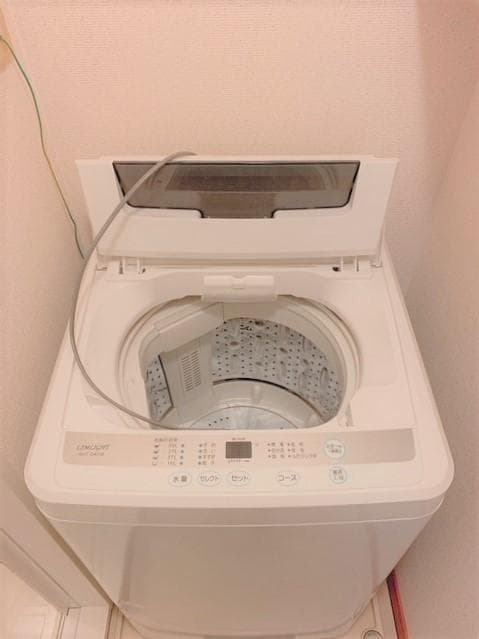 Room image 11