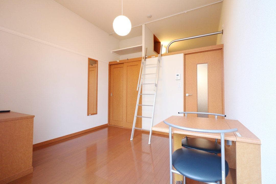 Preview interior of leopalace Excel