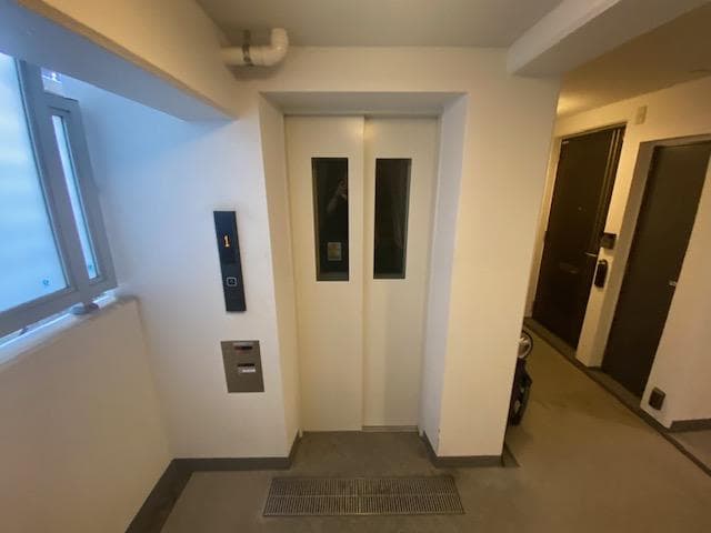 Room image 14