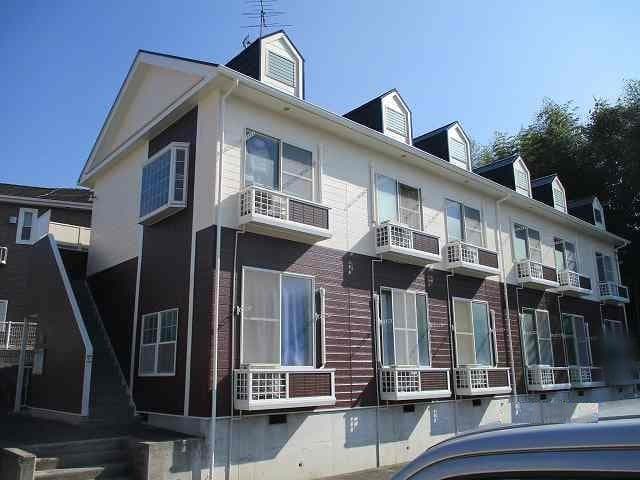 Main exterior of leopalace Charme