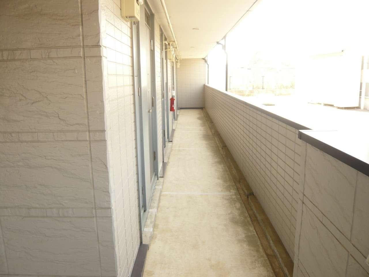Room image 12