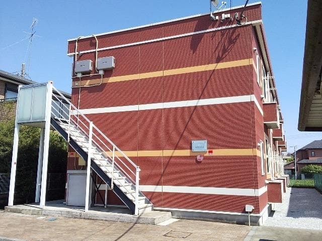 Main exterior of LEONEXT Esperanza II