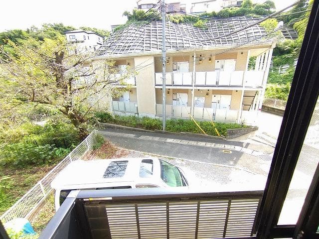 Room image 16