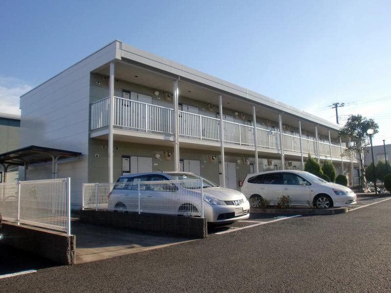 Main exterior of leopalace Excel