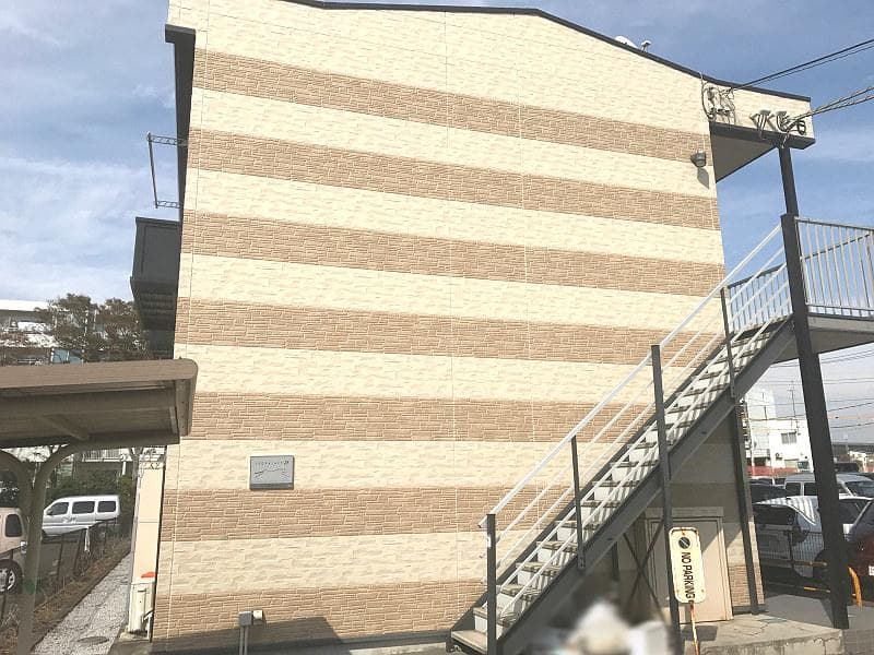 Main exterior of leopalace Miura Ichigo Station