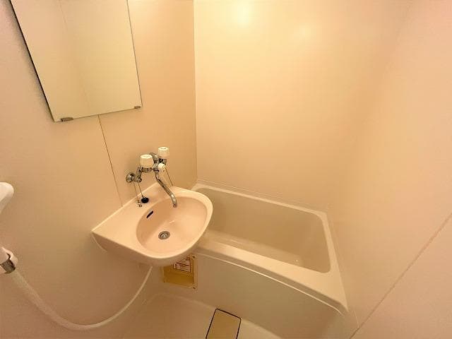 Preview interior of leopalace Loftus