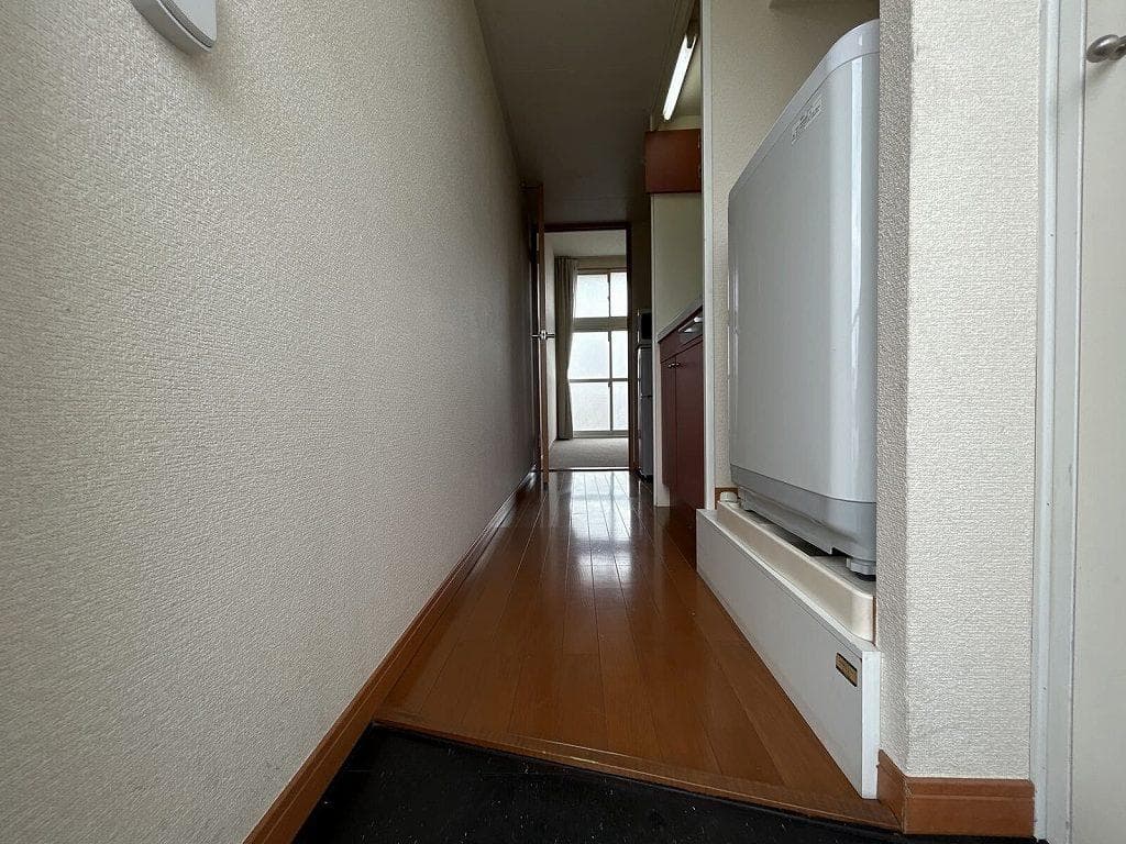 Room image 14