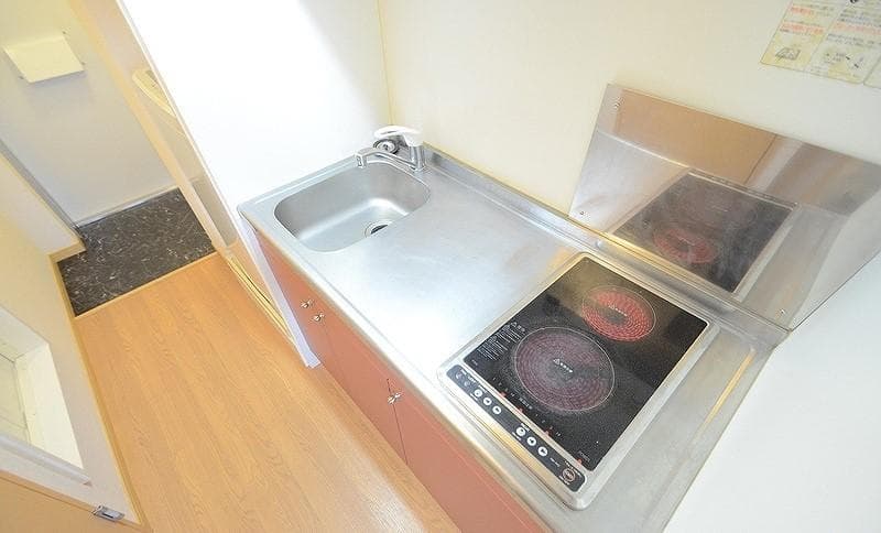 Room image 12