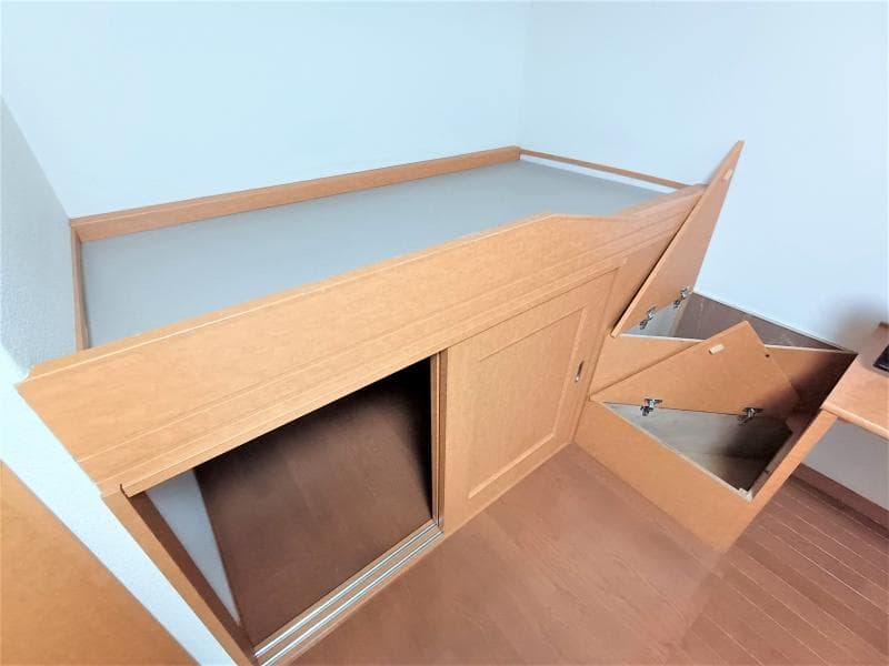 Room image 9