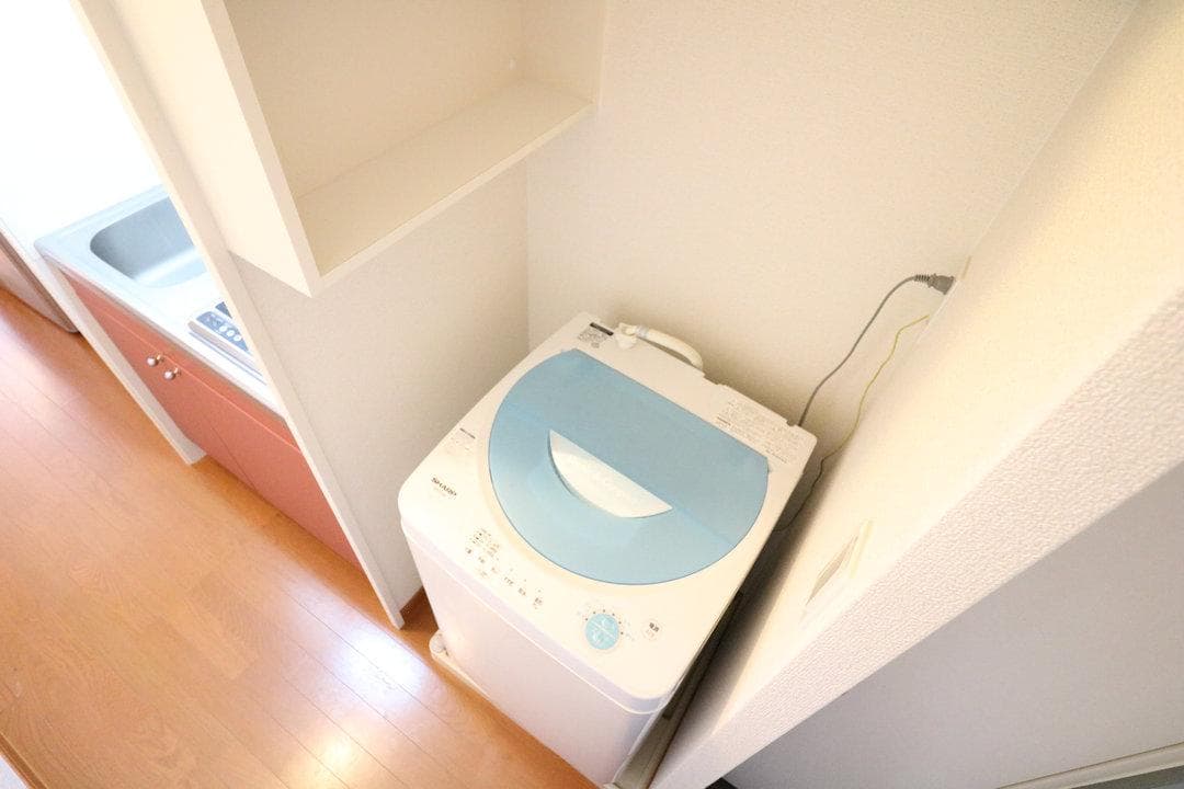 Room image 11