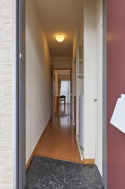 Room image 9