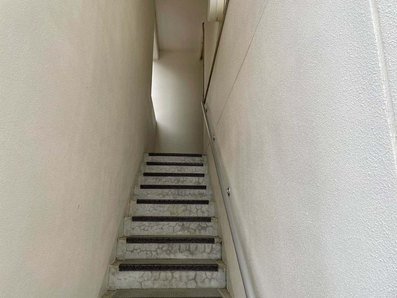 Room image 13