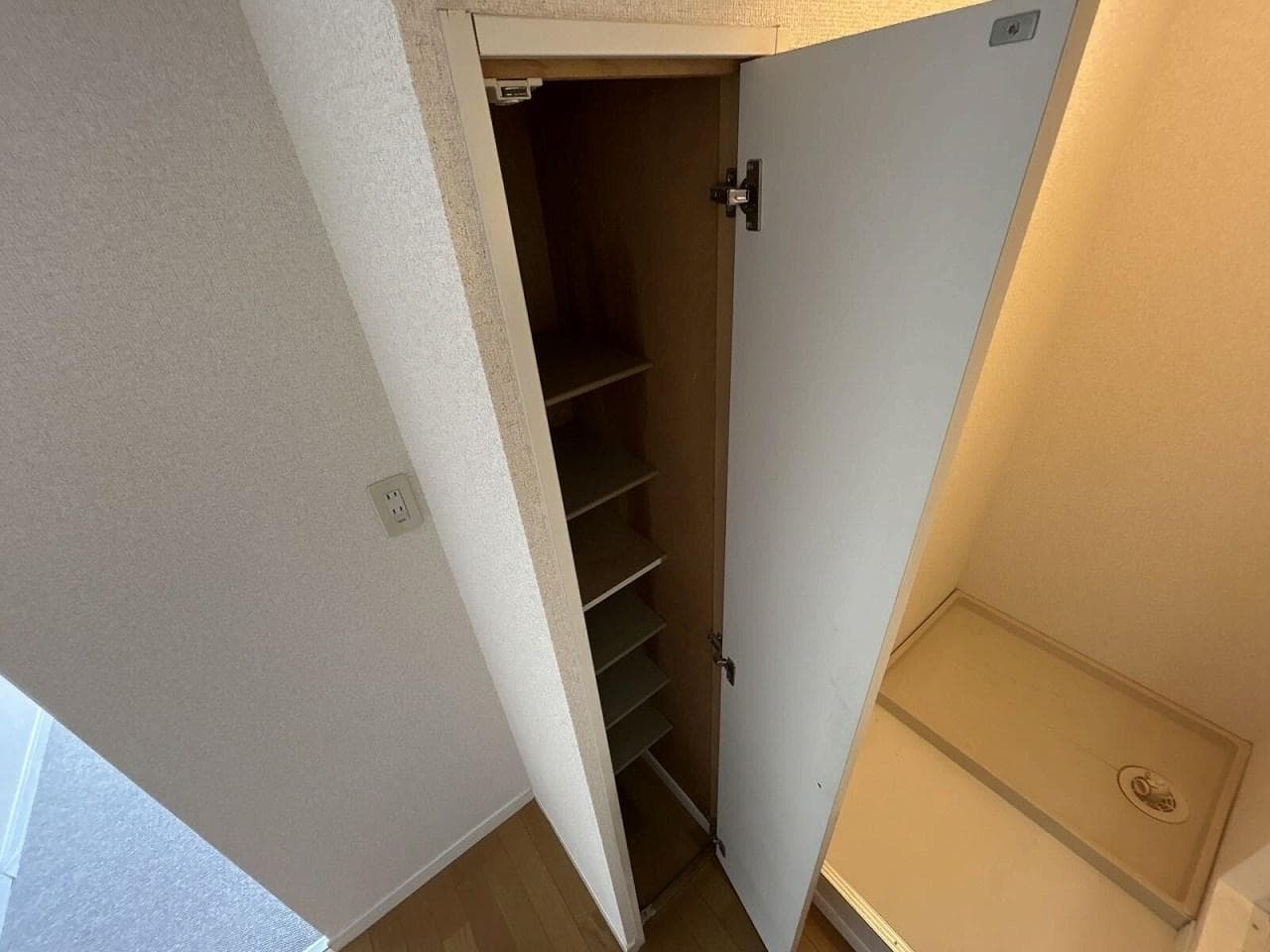 Room image 13