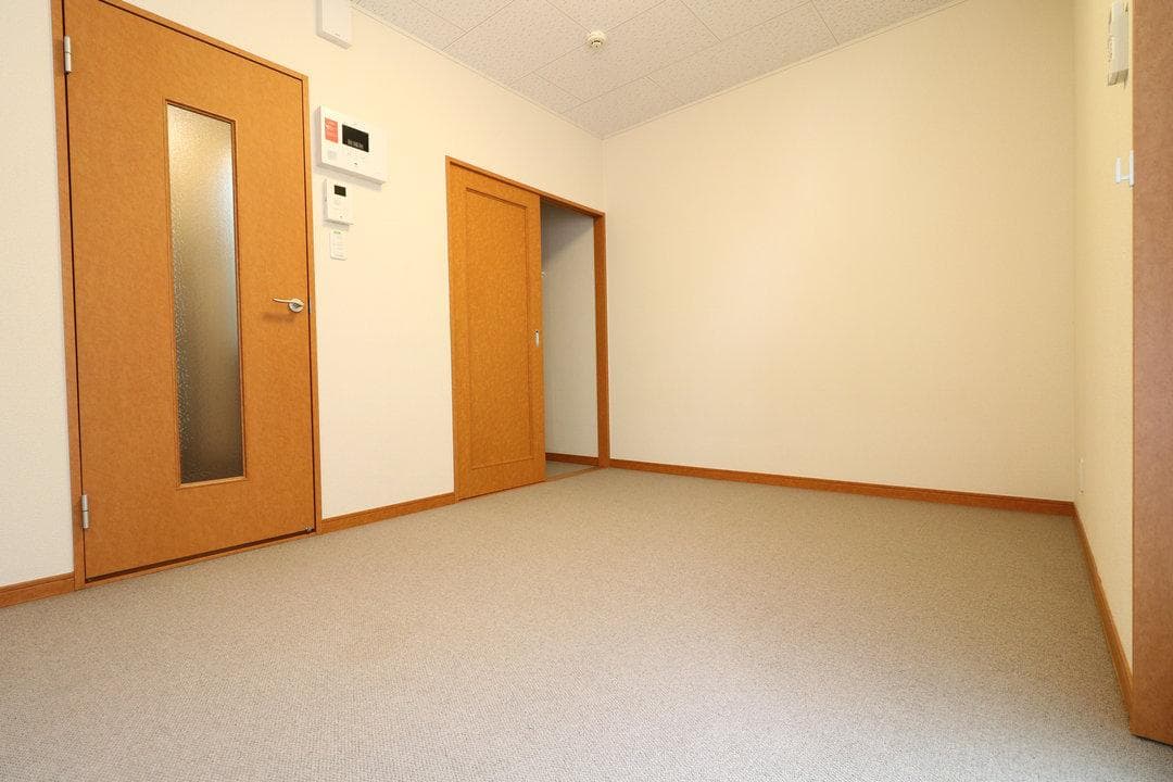 Preview interior of leopalace Bandaibashi