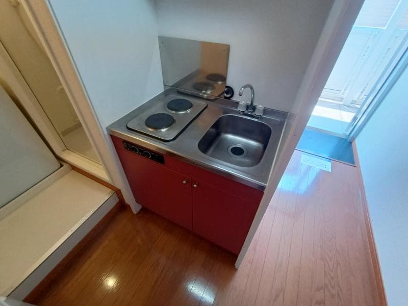Room image 11