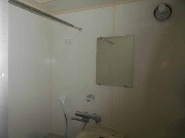Room image 13