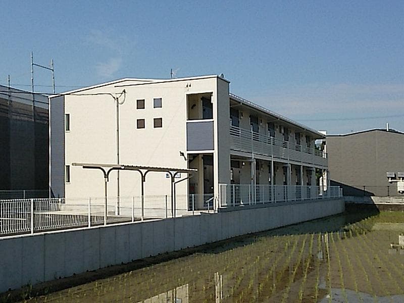 Main exterior of LEONEXT Haze Shinmachi