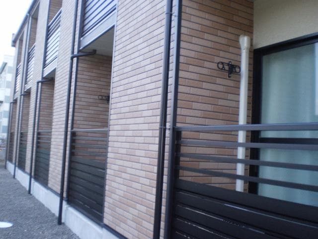 Room image 12