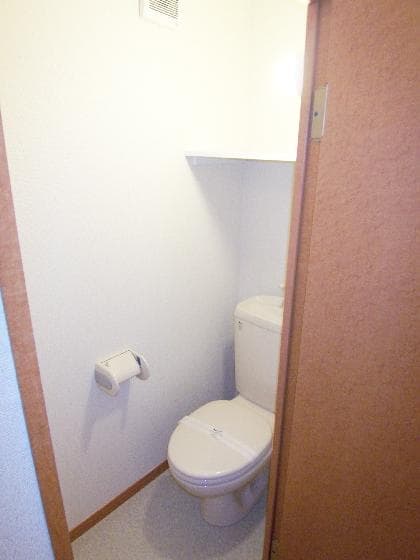 Room image 10