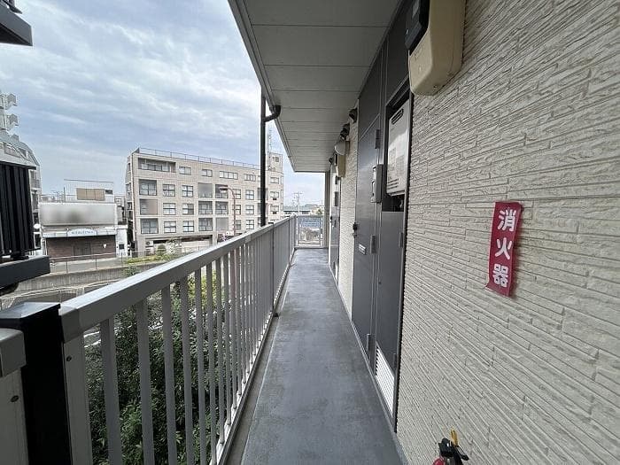 Room image 11