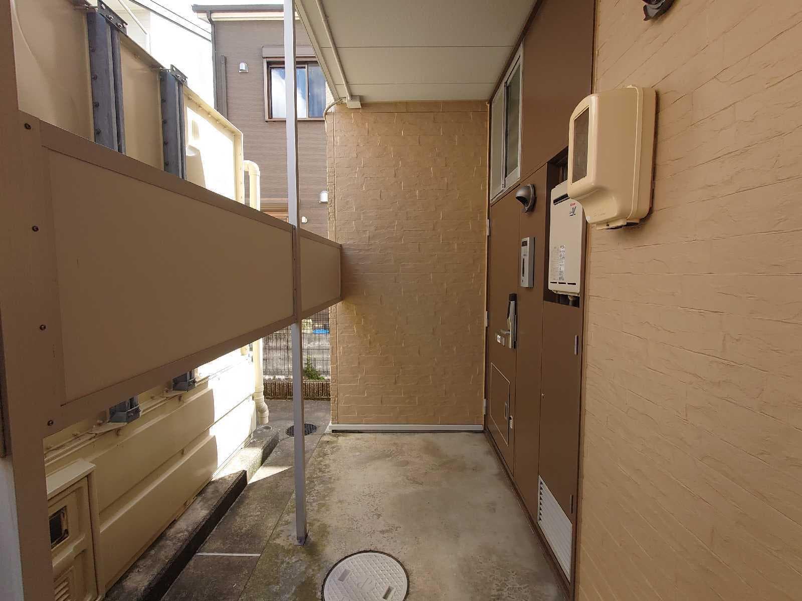 Room image 12