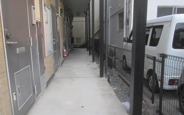 Room image 12