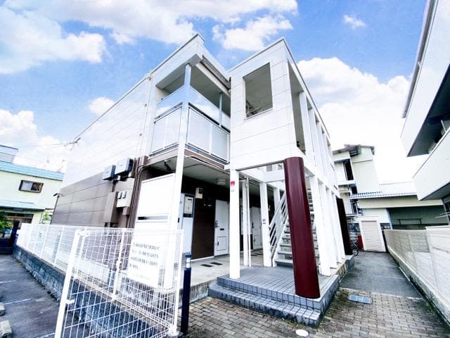 Main exterior of leopalace Fujimidai