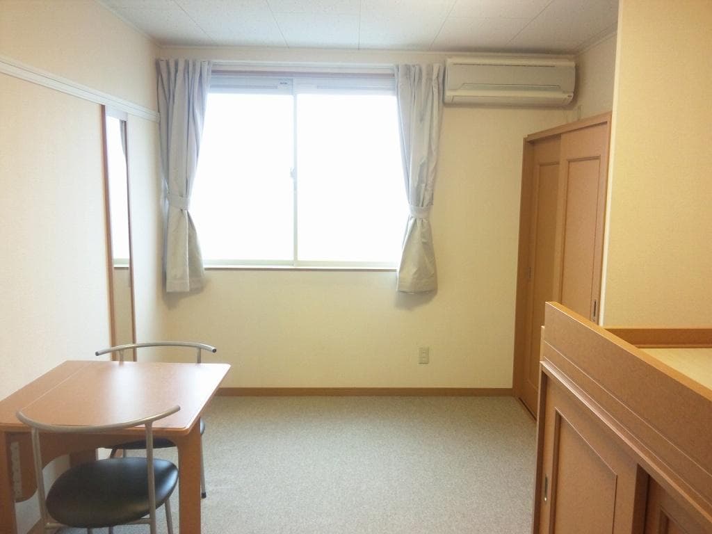 Preview interior of leopalace Reds Place