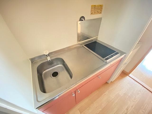 Room image 11