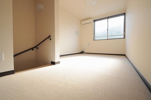 Preview interior of LEONEXT Dear Court