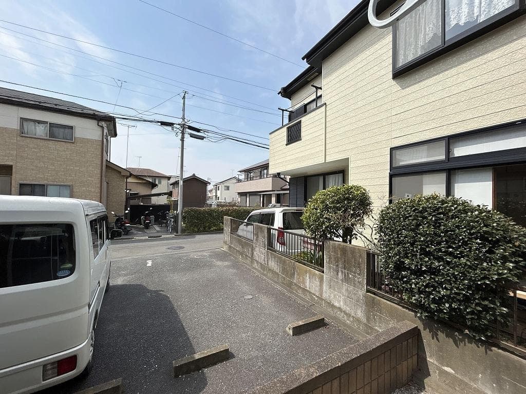 Room image 11