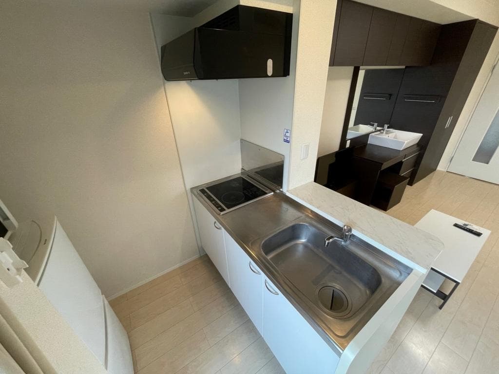 Room image 9